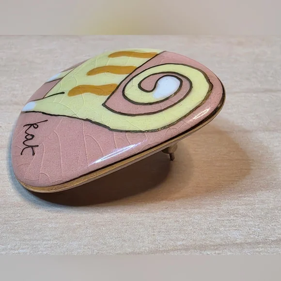 Unique And Whimsical Laurel Burch 90s Style Cat Or Kitty Kat Pierced Earrings - Picture 2 of 14